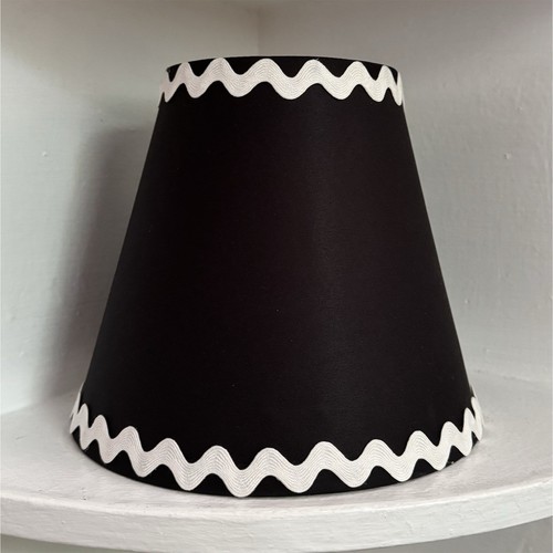 Black empire lampshade white - black,